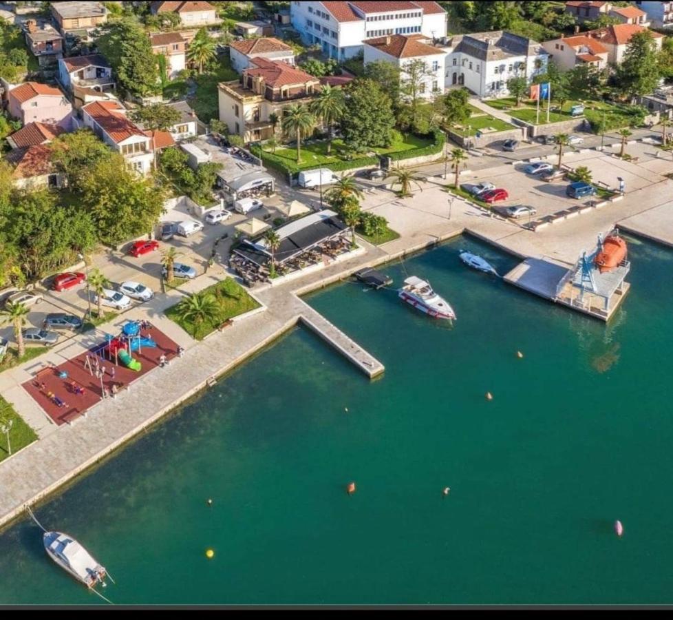 Mystras Apartments Kotor Exteriör bild