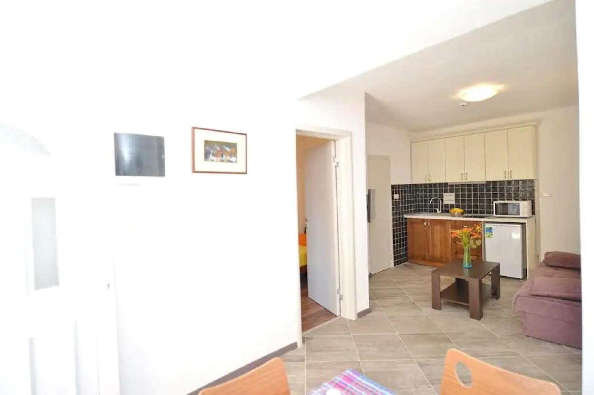 Mystras Apartments Kotor Rum bild